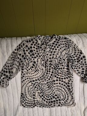 Ny Collection Black Polka Dot Button-Front Shirt on Cream